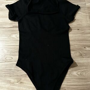 Kids Black Short-Sleeve One-Piece Bodysuit
